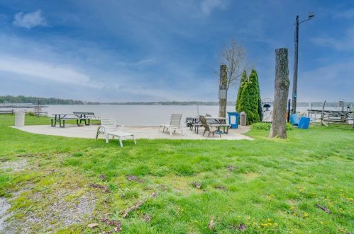 7407 136th Ln, Cedar Lake IN  46303-9192 exterior