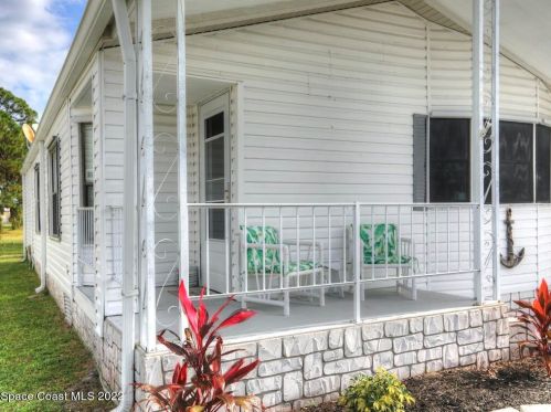 803 Vireo Dr, Sebastian FL  32976-7351 exterior