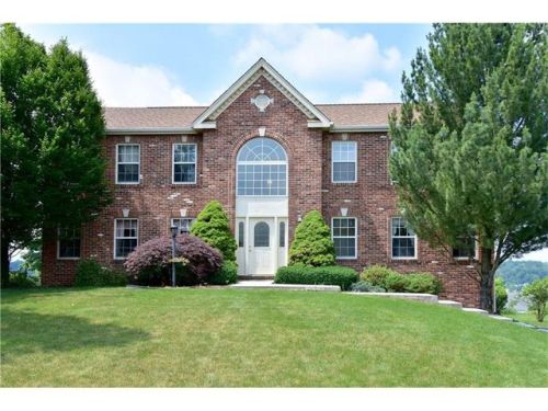 605 Kimble Dr, Glenshaw, PA 15116-2316