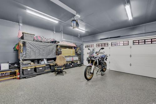 585 Topeka Ln, Vacaville CA 95687-4353 exterior