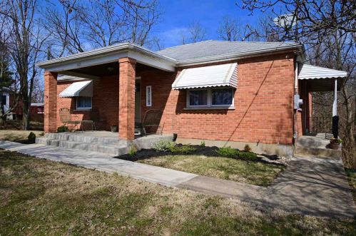 668 Sipple Dr, Covington KY  41015-2355 exterior