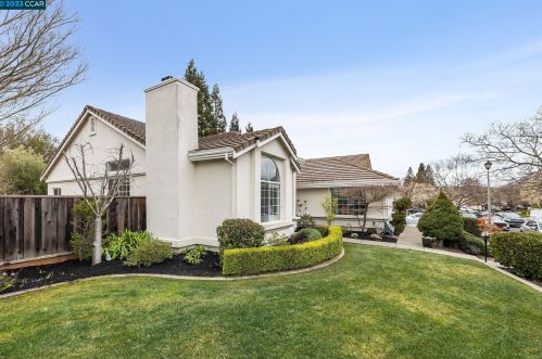 323 Mountain Ridge Dr, Danville, CA 94506-1316