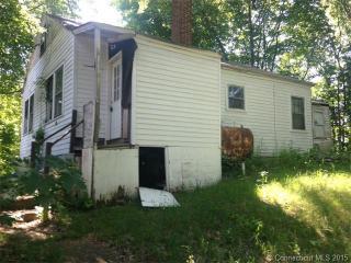 4 Cedar Ln, Uncasville, CT 06382-1202