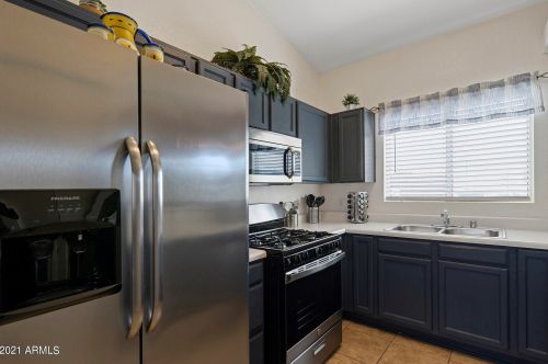 1826 84th Ln, Phoenix, AZ 85037-4135