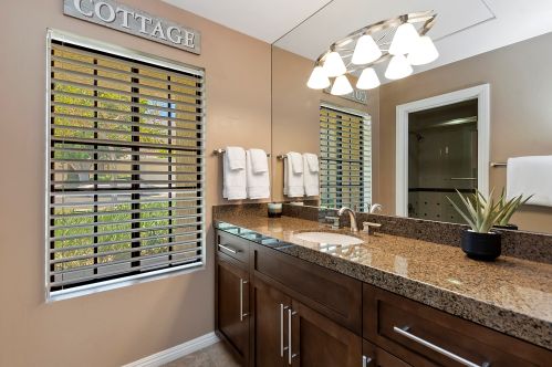 50076 Calle Rosarita, La Quinta CA  92253-2528 exterior