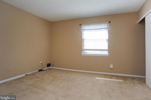 134 Ardwick Ter, Lansdale PA 19446-4927 exterior