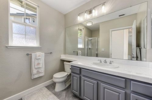 1573 Terracina Dr, Folsom CA  95762-5407 exterior