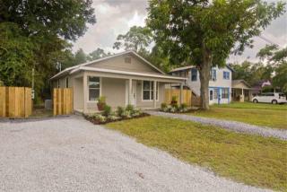 1005 Chase St, Pensacola, FL 32502-4613