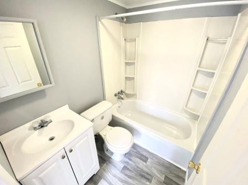 1429 Washington St, New Castle PA  16101-4417 exterior