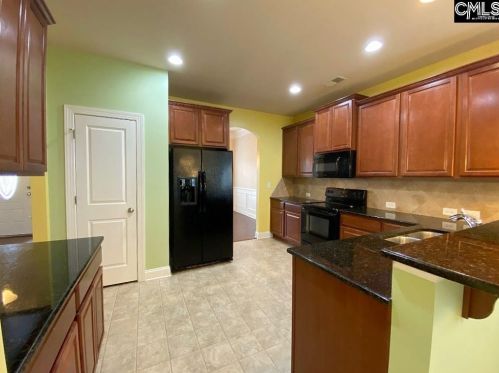 223 Magnolia Tree Rd, Lexington SC  29073-6725 exterior