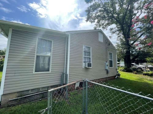 22 Gloucester Ave, Pensacola, FL 32505-7226