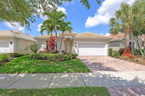28526 Guinivere Way, Bonita Springs, FL 34135-8650