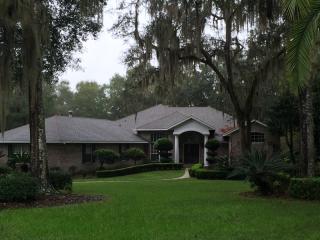 9923 19th Ln, Gainesville, FL 32607-3256
