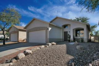 8750 Chimney Spring Dr, Tucson, AZ 85747-5645