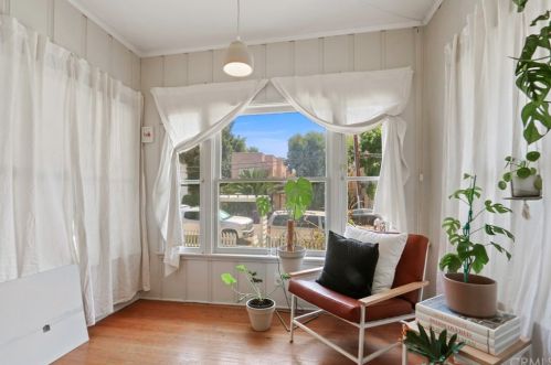 2105 Bermuda St, Long Beach, CA 90814-2125