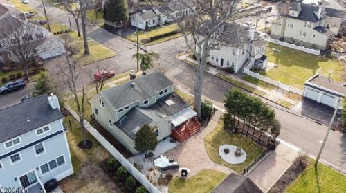 21 Normandie Pl, Cranford NJ  07016-1961 exterior