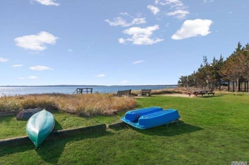 450 Bay Haven Ln, Southold NY  11971-4346 exterior