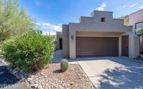 7266 Crystal Mist Dr, Tucson, AZ 85750-6454