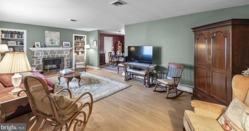 15 Lee St, Hanover PA  17331-1923 exterior