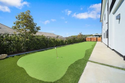 18852 Canyon Crest Dr, Orange CA 92861-2806 exterior