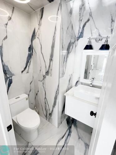 3591 177th Ave, Hollywood FL  33029-1666 exterior