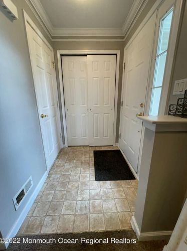 331 Brookfield Dr, Jackson Twp, NJ 08527-3880