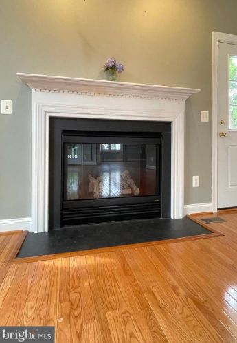 153 Amalfi Ct, Purcellville VA  20132-5816 exterior