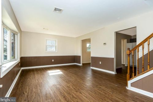 6040 Edward Dr, Navy Sup Dpt, PA 17050-6818