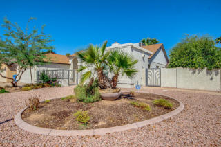 4132 Creedance Blvd, Glendale, AZ 85310-4070