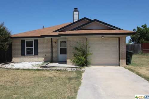 312 Halter Dr, Copperas Cove, TX 76522-1039