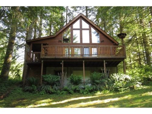 9957 Beach Dr, Westport, OR 97016-7266