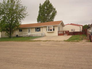 307 Karen St, Hoyt, CO 80654-1329