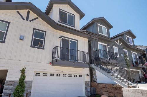 3340 Santa Fe Rd, Park City, UT 84098-4624