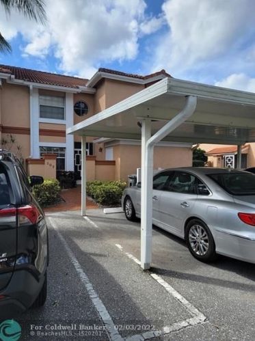 9769 Seacrest Cir, Boynton Beach, FL 33437-3830