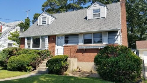 2575 Martin Ave, North Bellmore, NY 11710-3130
