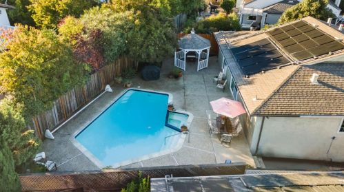 831 Mohican Way, Redwood City CA  94062-3416 exterior