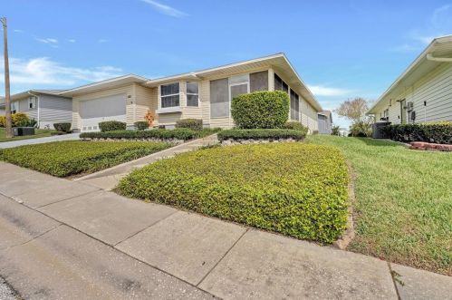1831 Prairie Dunes Cir, Lakeland, FL 33810-5721