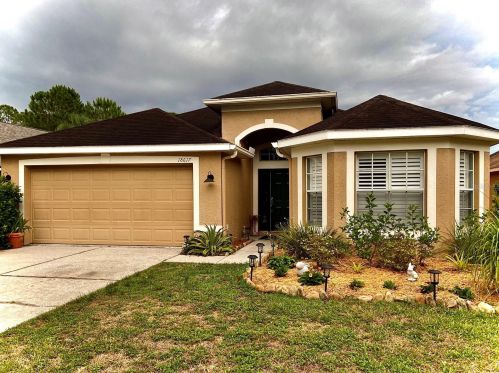 18617 Le Dauphine Pl, Lutz, FL 33558-2886