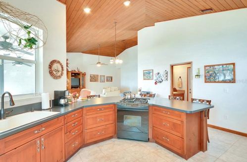 1321 Lake Reedy Blvd, West Frost Proof FL  33843-9121 exterior