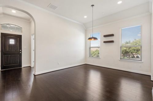 8428 Evelina Trl, Austin TX  78737 exterior