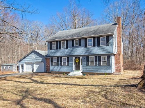 134 Hog Hill Rd, East Hampton, CT 06424-1823