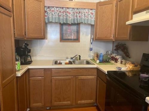 307 Jackson St, Tomah, WI 54660-1611