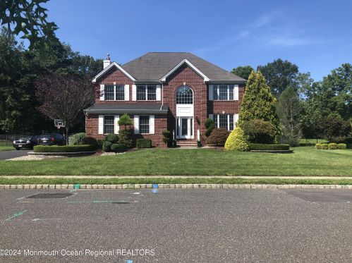 14 Springbrook Dr, Jackson Twp, NJ 08527-4367