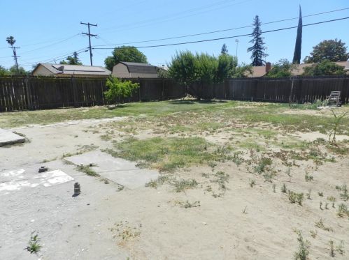 1340 Joseph St, Livingston CA  95334-1626 exterior