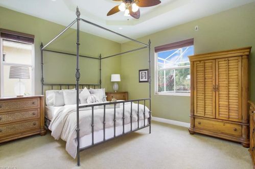 8599 Ibis Cove Cir, Naples FL  34119-7746 exterior