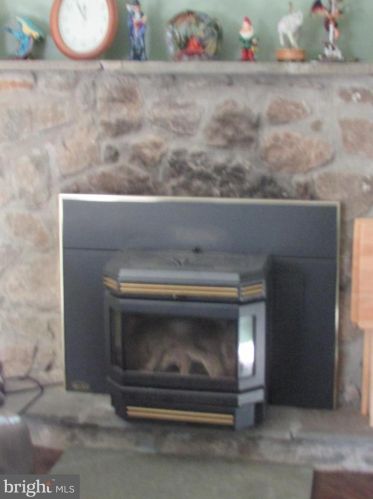 812 Pennbrook Ave, Lansdale PA  19446-3941 exterior