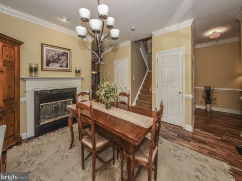 167 Meadow View Ln, Lansdale PA  19446-5930 exterior