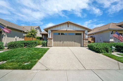 7505 Bloomsbury Way, Elk Grove, CA 95757-5145