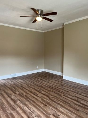 1408 6th Ave, Beaver Falls PA  15010-4216 exterior