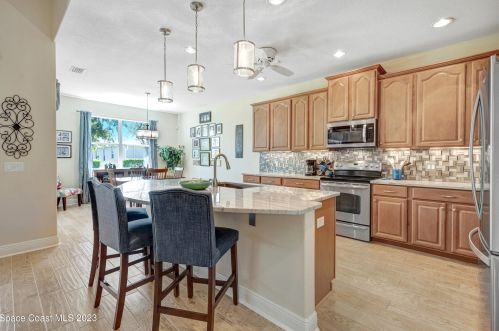 3457 Farragut Pl, Melbourne, FL 32940-8572